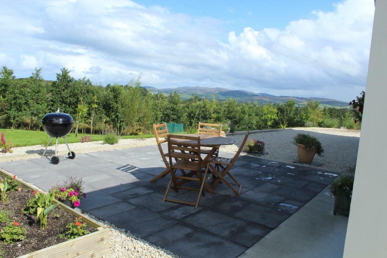 Bunlin Heights Self Catering Studio Milford Exterior photo